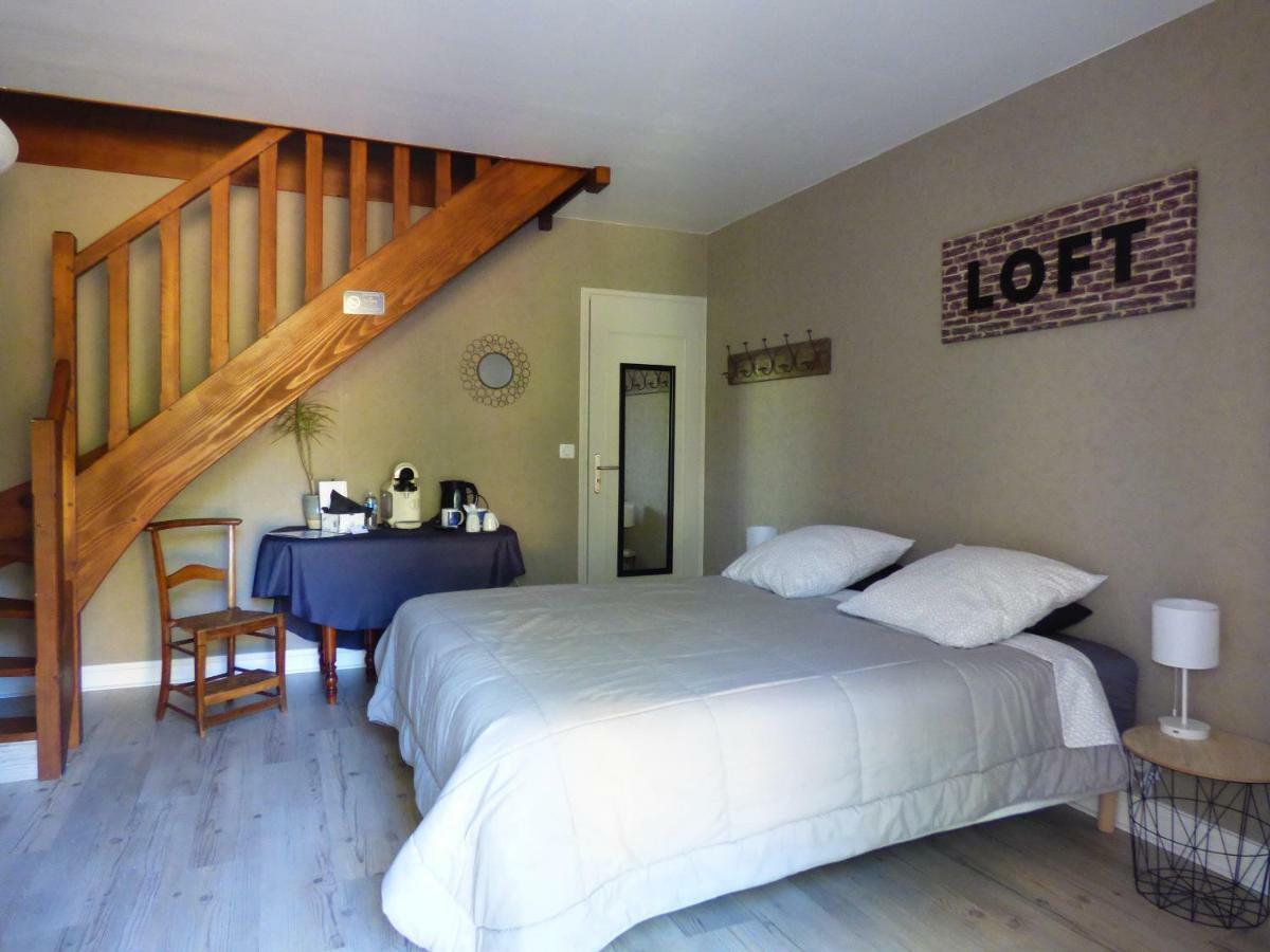 Chambres D'Hotes Les Muscaris Feins-en-Gatinais Exterior foto